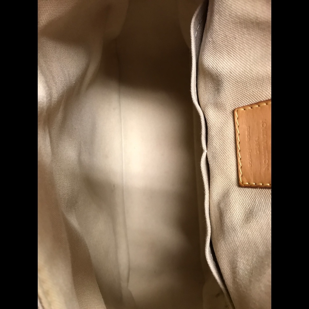 ❌SOLD ❌💯 Authentic Siracusa Azur crossbody purse - Picture 7 of 8